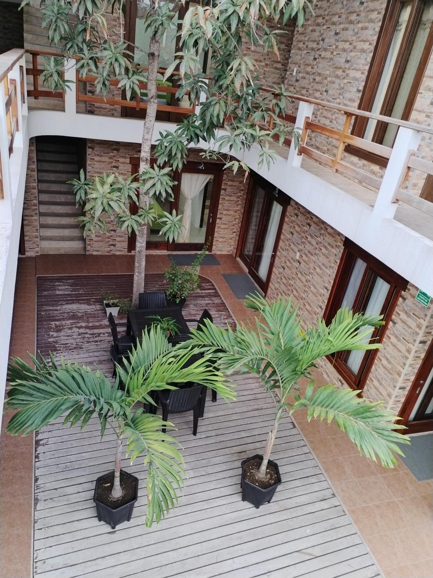 Hotel Starfish Пуерто Виламил Екстериор снимка